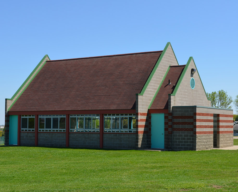 orangecity gd pool house 990x800 1 768x621