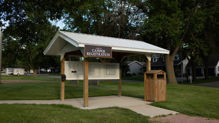 orangecity place Vets Park Campgrounds 04 1920x1080 1 768x432